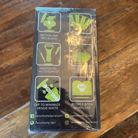envihome Vegetable Spiralizer - New in Plastic - Picture 7 of 8
